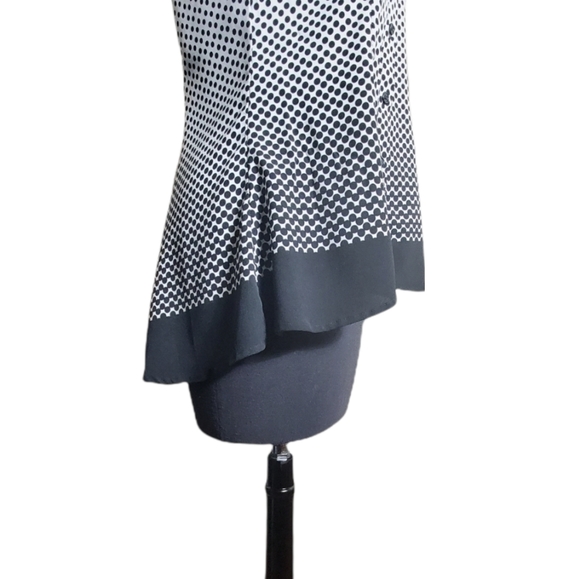Signature Collection high low polka dot sleeveless top size small petite - Picture 4 of 8